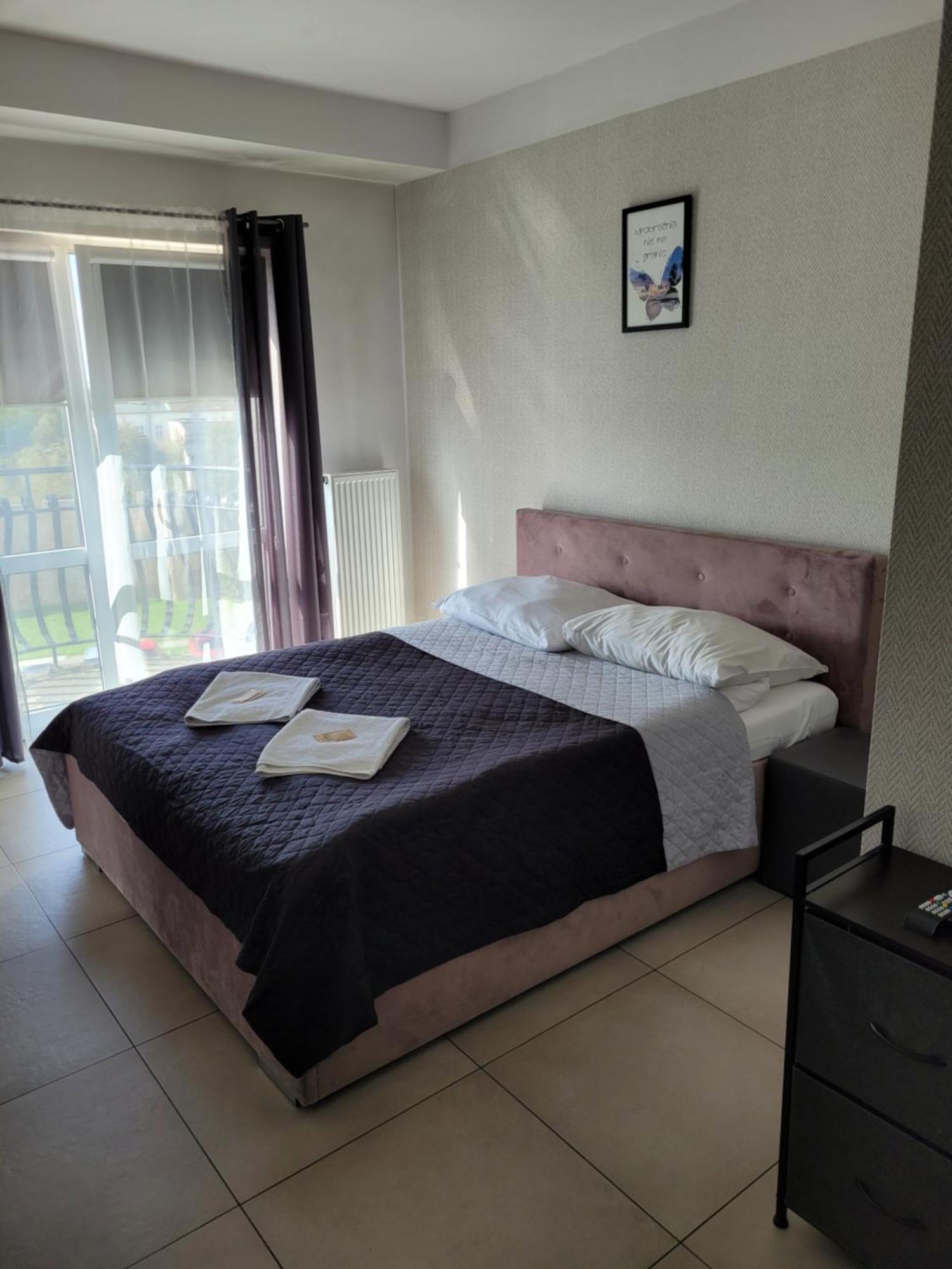 Orange Tree Hotel Бендзин Экстерьер фото